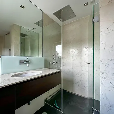 Efeunest - Stilvolles Mit Balkon Apartment