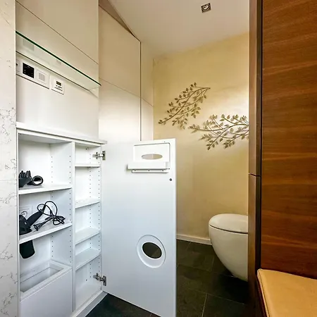 Efeunest - Stilvolles Mit Balkon Apartment *