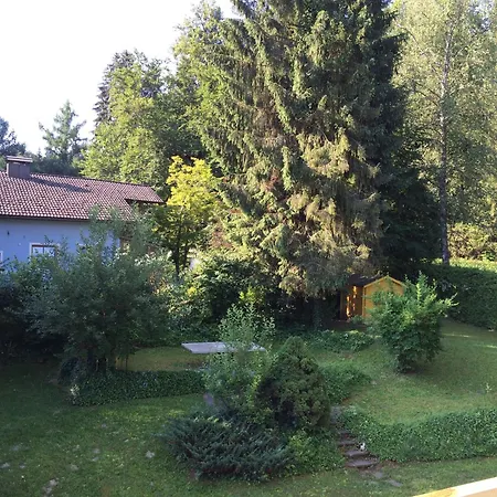Apartment Efeunest Velden Velden am Woerthersee