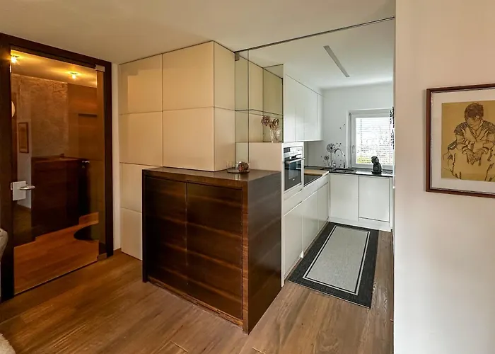 Efeunest - Stilvolles Mit Balkon * Velden am Wörthersee