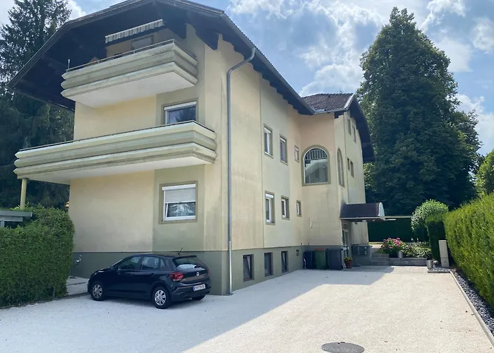 Efeunest - Stilvolles Mit Balkon